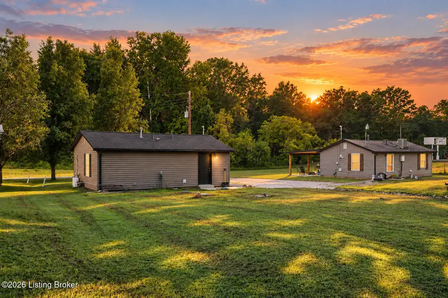 10606 Alton Ln, Fairdale, KY 40118 - #3