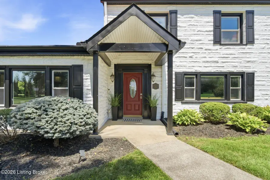 6703 Woodhaven Rd, Louisville, KY 40228 - #3