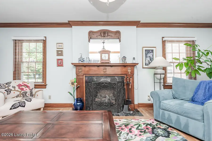 4549 Southern Pkwy, Louisville, KY 40214 - #2