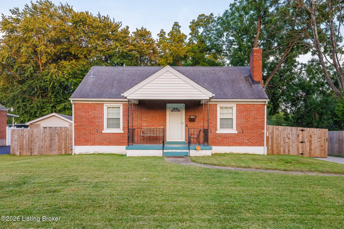 3211 Verna Rd, Louisville, KY 40216 - #1
