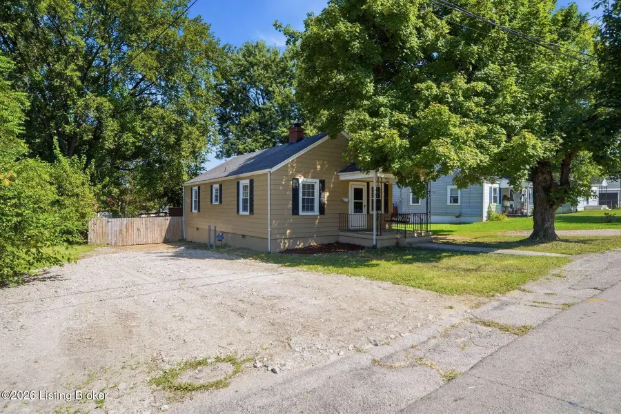 210 Laffoon Dr, Frankfort, KY 40601 - #2