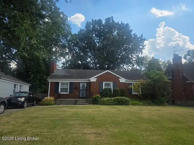 6847 Green Meadow Cir, Louisville, KY 40207 - #1