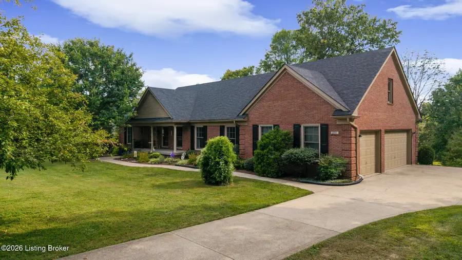 2796 Ash Ave, Louisville, KY 40245 - #2