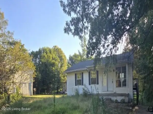 6021 Greenvale Dr, Paducah, KY 42003