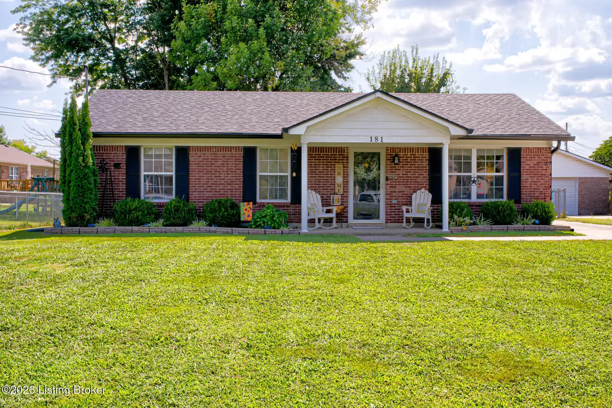 181 Bally Castle Ct, Louisville, KY 40229 - #1