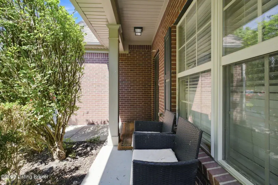11405 Walnut Farm Pl, Louisville, KY 40229 - #3