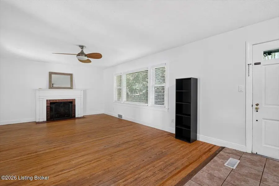 2510 Goldsmith Ln, Louisville, KY 40218 - #3