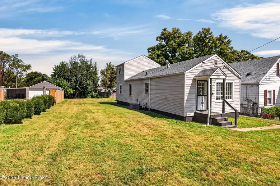 1327 Shingo Ave, Louisville, KY 40215 - #3