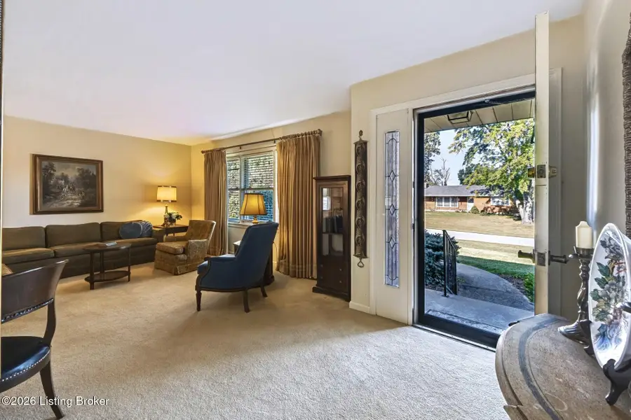 2022 Janlyn Rd, Louisville, KY 40299 - #2