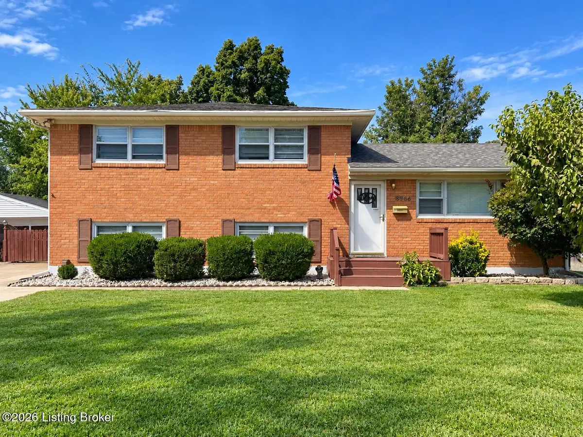 8306 Madrone Ave, Louisville, KY 40258 - #1