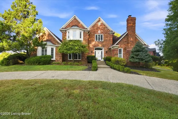 6914 Bridgepointe Blvd, Prospect, KY 40059