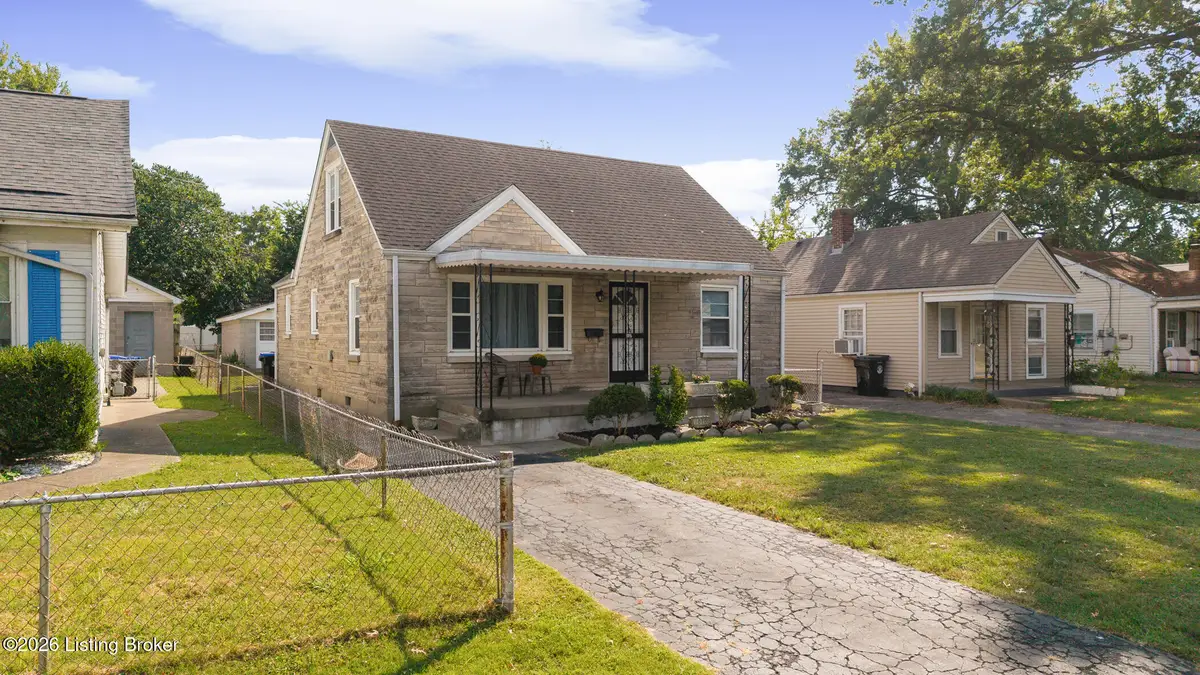 1010 W Whitney Ave, Louisville, KY 40215 - #1