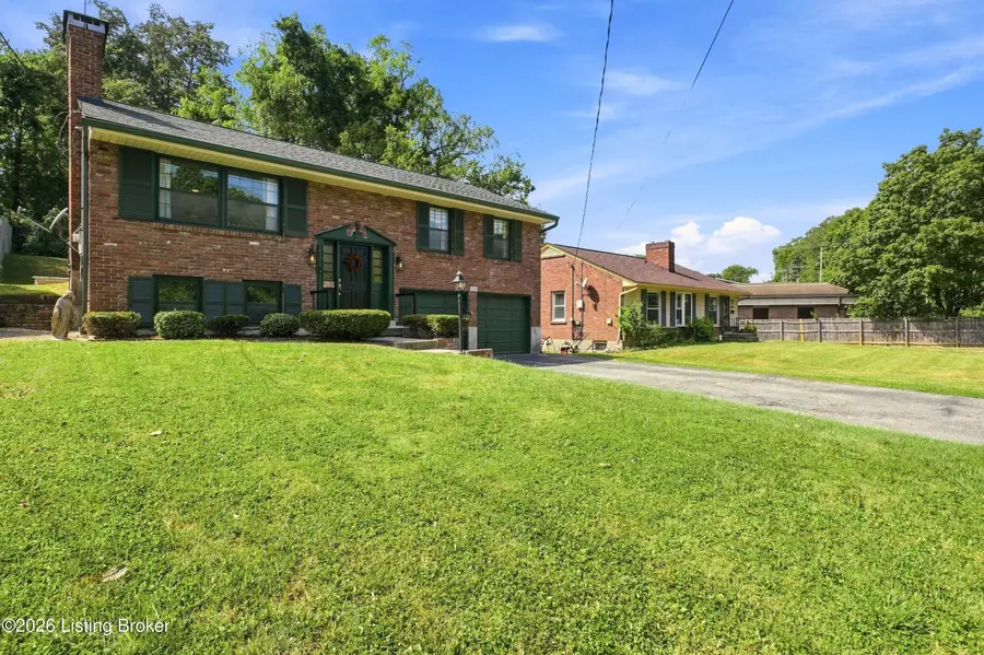 226 N Birchwood Ave, Louisville, KY 40206 - #2