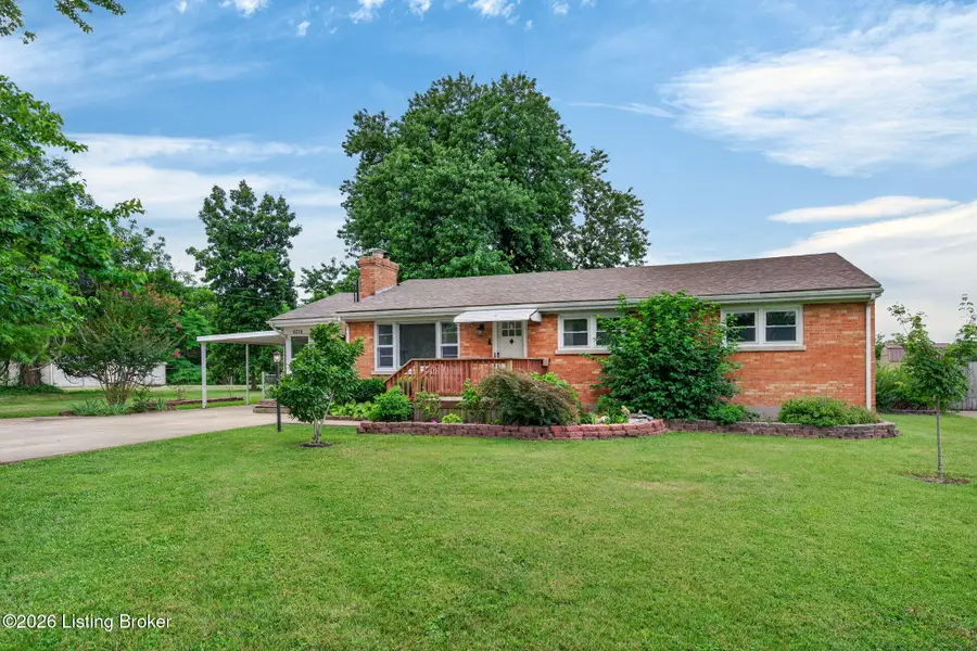 6716 Old Briscoe Ln, Louisville, KY 40228 - #2