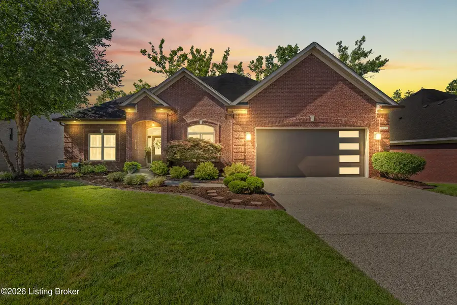 620 Davenport Dr, Louisville, KY 40245 - #2