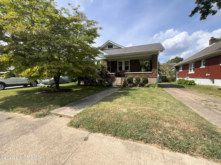 879 Minoma Ave, Louisville, KY 40217 - #2