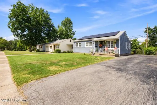 5207 Broadmoor Blvd, Louisville, KY 40218 - #3