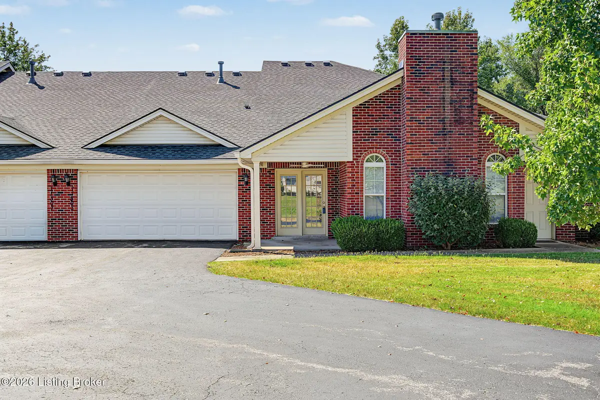 11303 Ridge Lake Dr, Louisville, KY 40272 - #1