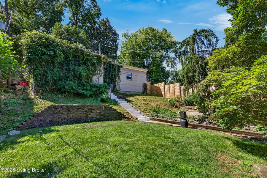 2410 Cross Hill Rd, Louisville, KY 40206 - #3