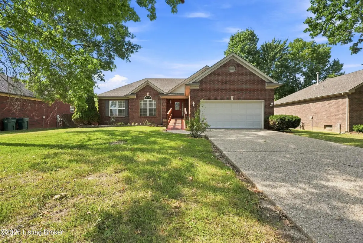 417 Spring House Ln, Louisville, KY 40229 - #1