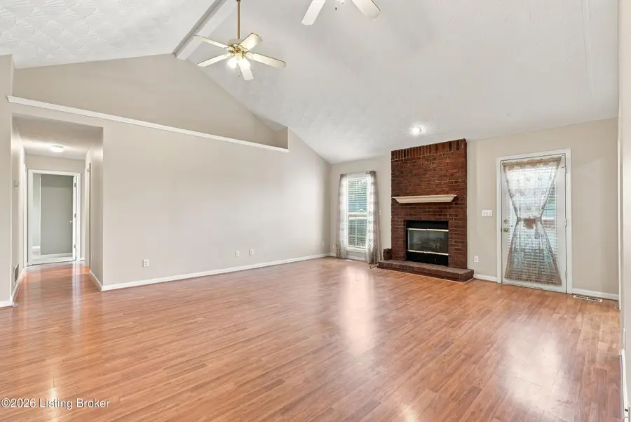 417 Spring House Ln, Louisville, KY 40229 - #3