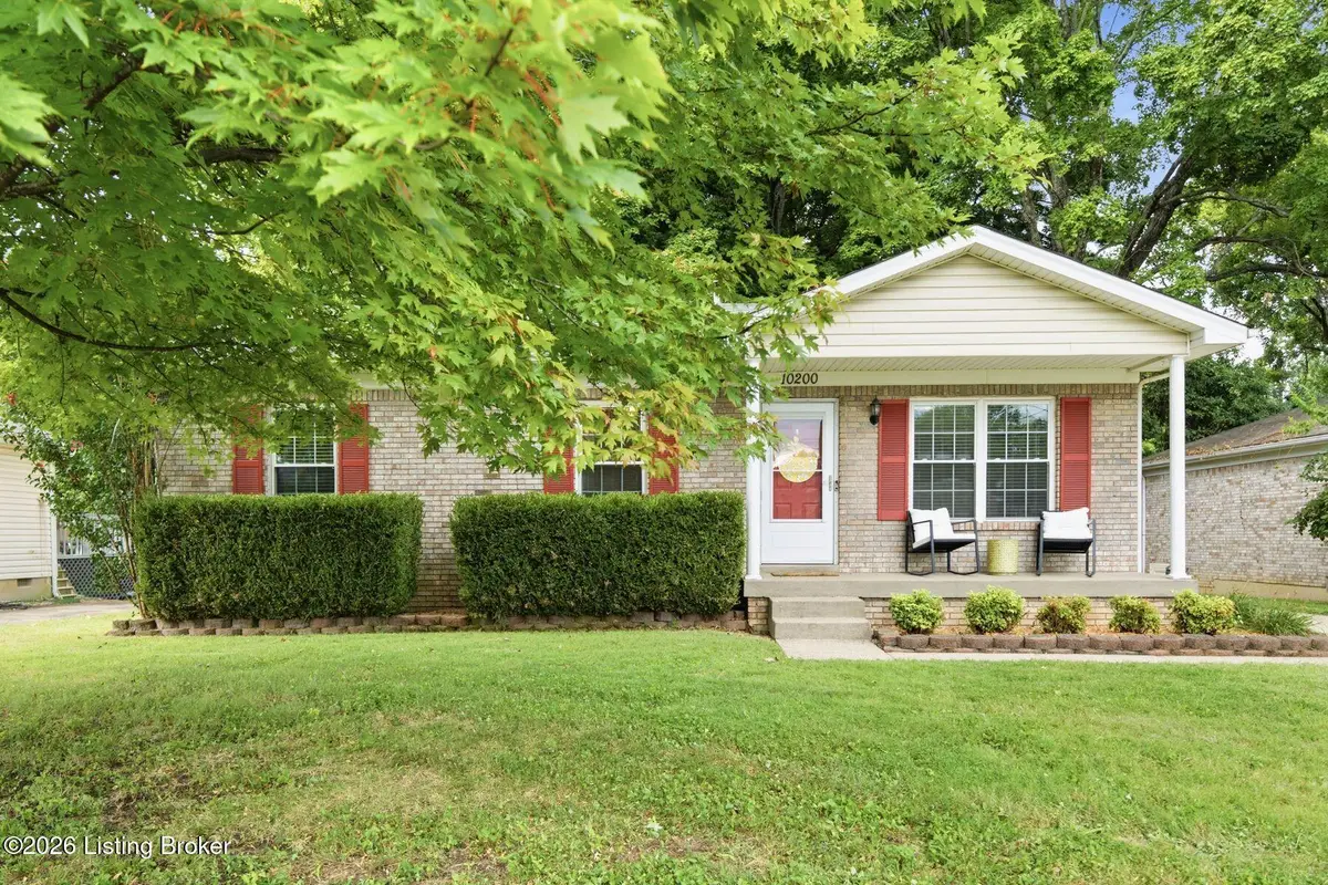 10200 Arbor Oak Dr, Louisville, KY 40229 - #1