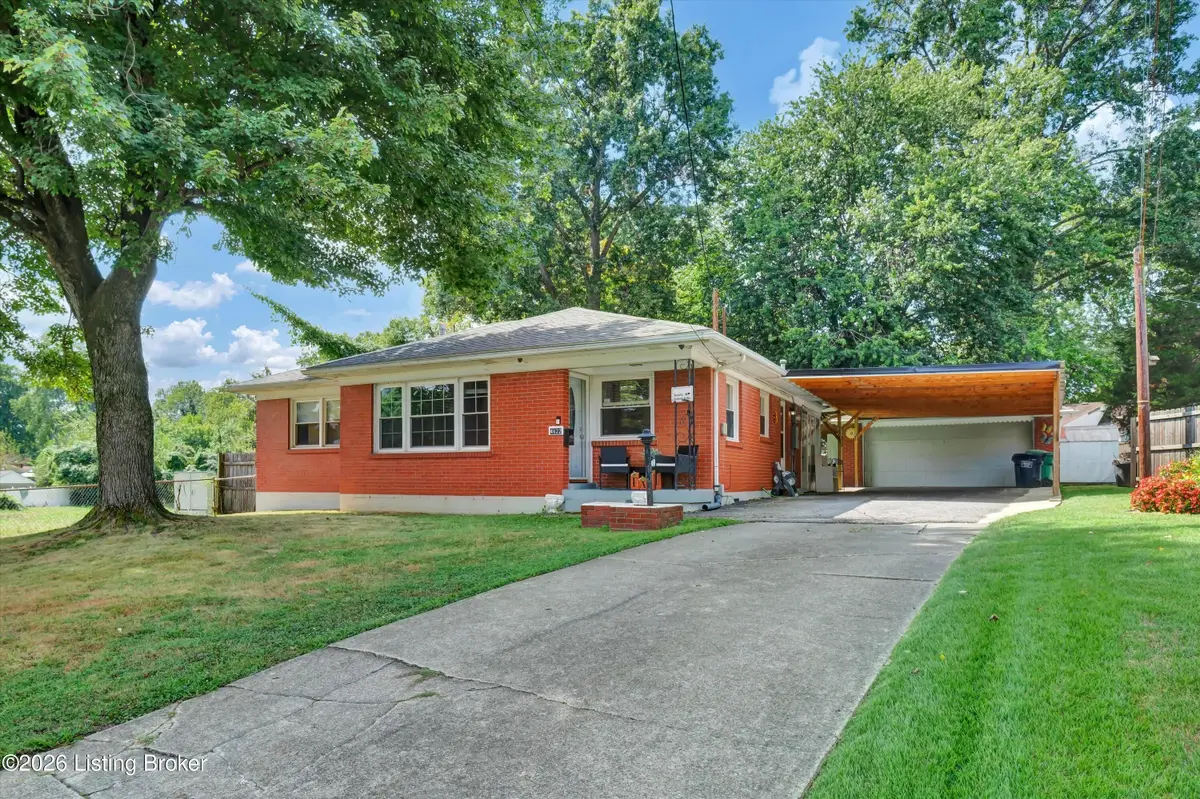 4622 Spen Lea Rd, Louisville, KY 40216 - #1