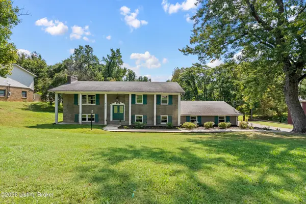 9116 Hi View Ln, Louisville, KY 40272