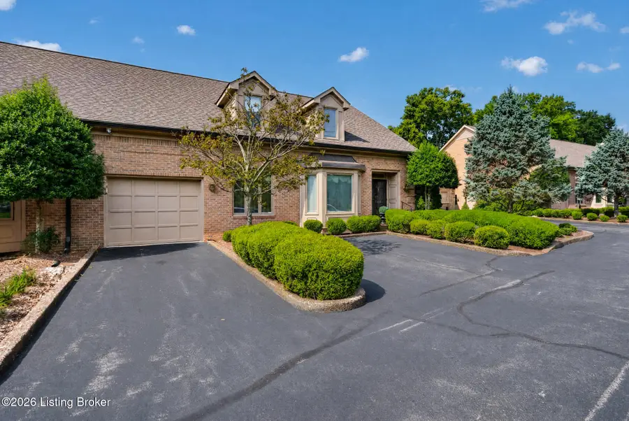 2625 Seminary Dr, Louisville, KY 40241 - #2
