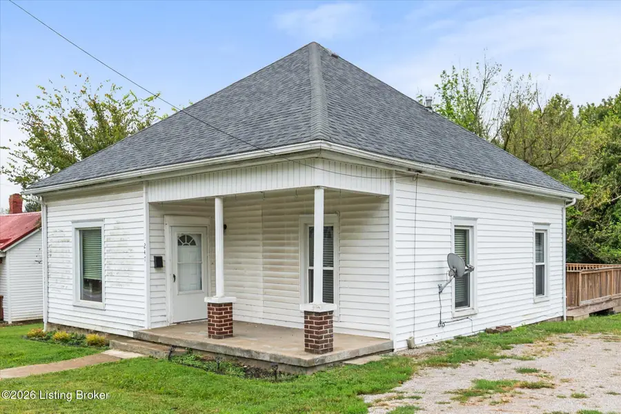 247 Elm St, Eminence, KY 40019 - #2