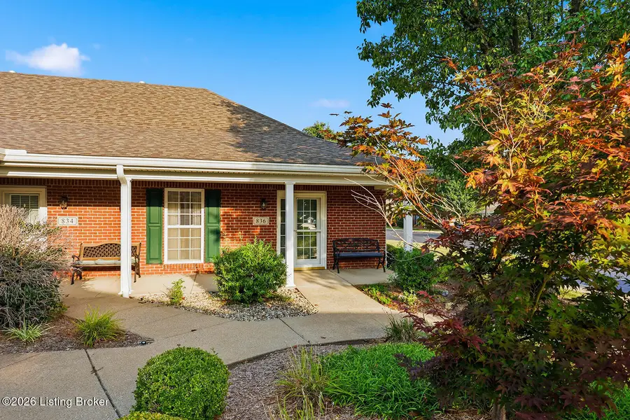 836 Garden Pointe Dr, Simpsonville, KY 40067 - #3