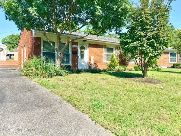 3502 Charlane Pkwy, Jeffersontown, KY 40299