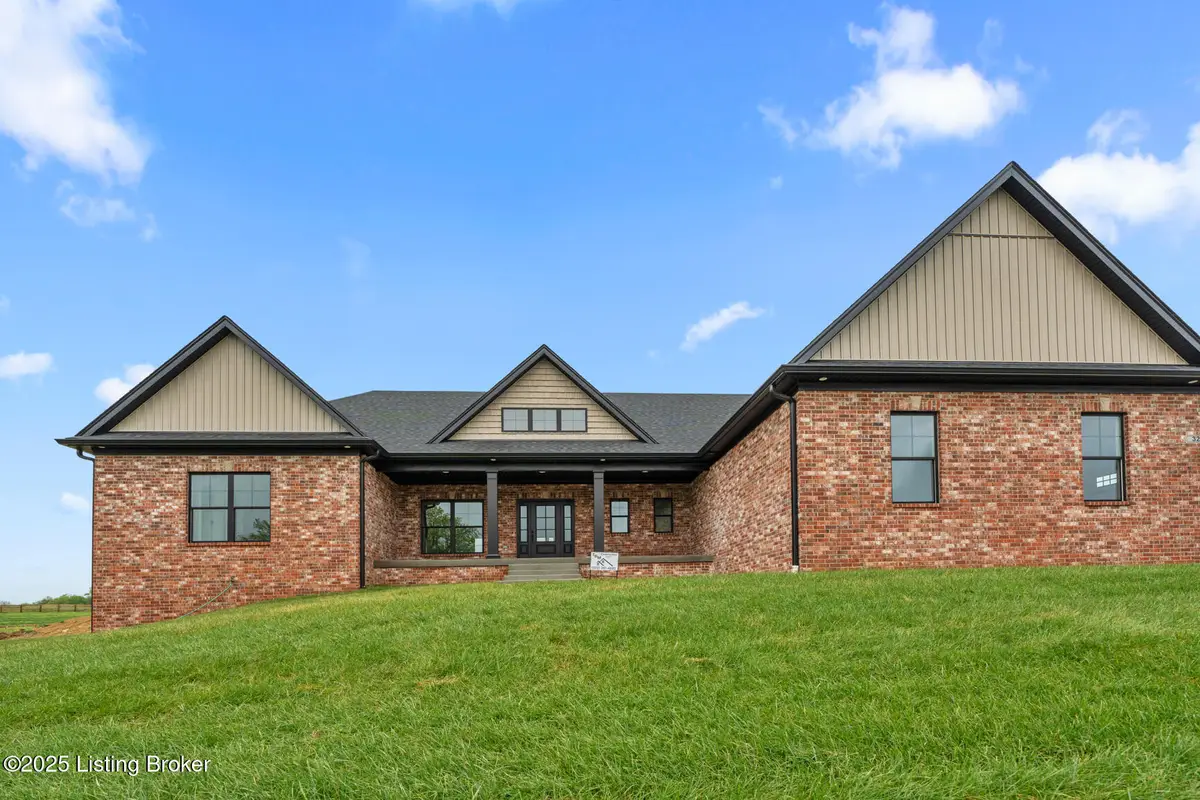 32 Dalton Dr, Fisherville, KY 40023 - #1