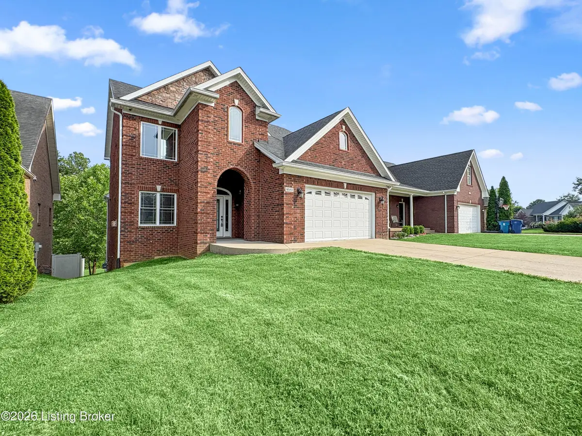 6513 Keeling Park Dr, Louisville, KY 40291 - #1