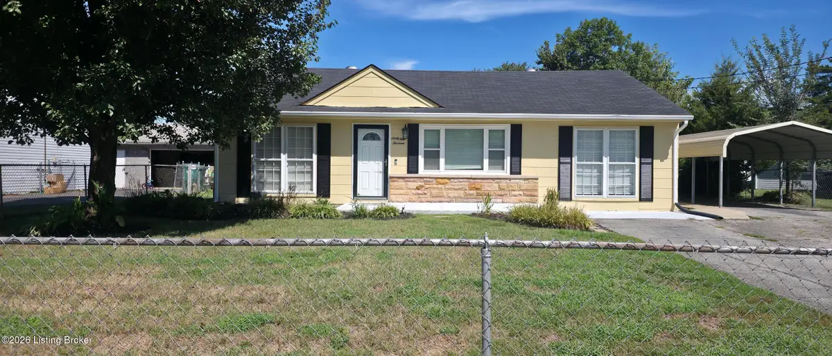 6913 Watson Ln, Louisville, KY 40272 - #1