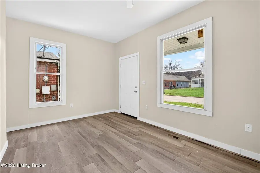 4021 Sunset Ave, Louisville, KY 40211 - #3