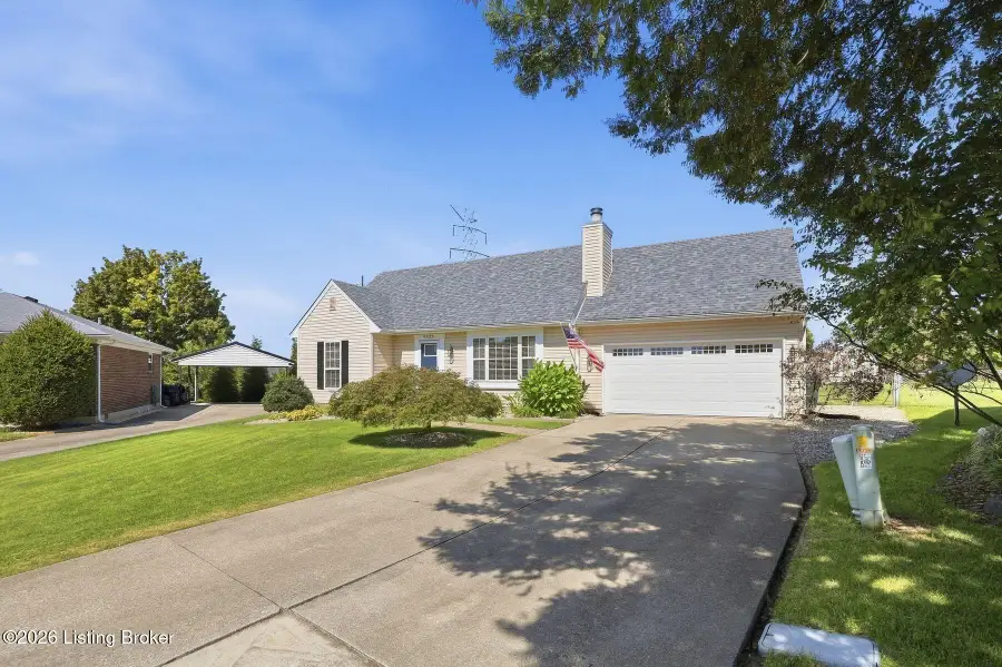 9323 Villa Fair Ct, Louisville, KY 40291 - #2
