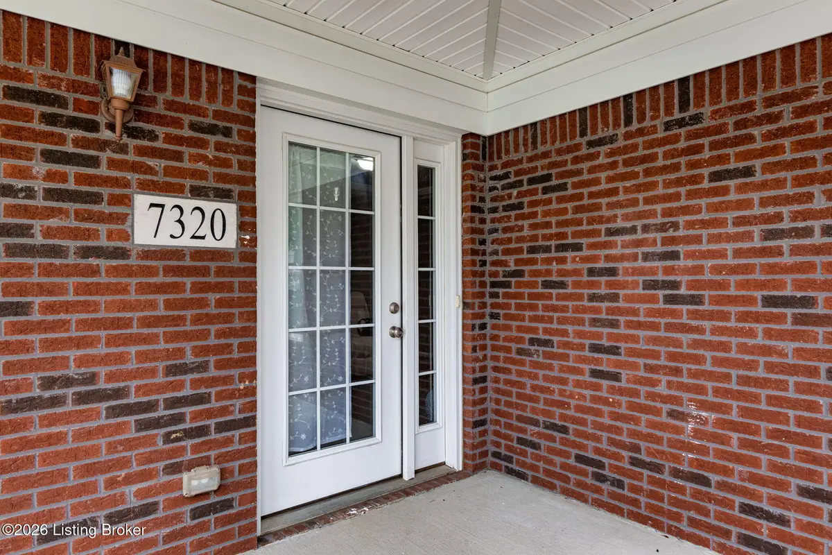 7320 Fox Hollow Way, Louisville, KY 40228 - #1