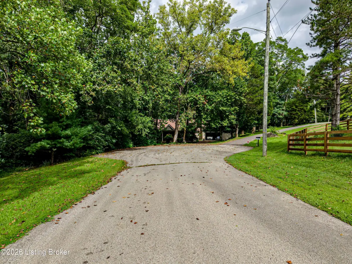 3501 Kim Ct, Crestwood, KY 40014 - #1