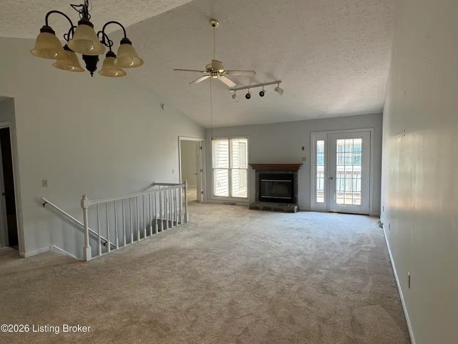 482 Mulberry St #APT C, Leitchfield, KY 42754 - #3