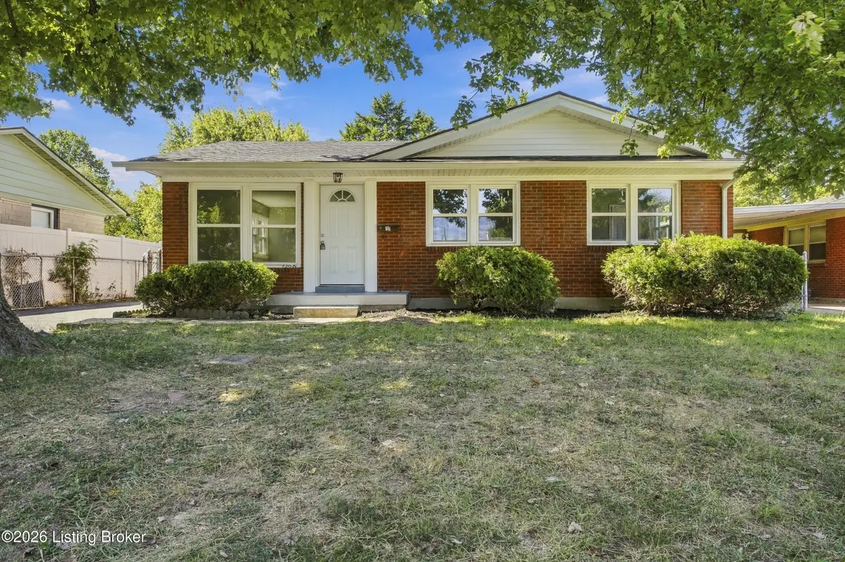 1206 Fairland Pl, Louisville, KY 40211 - #1