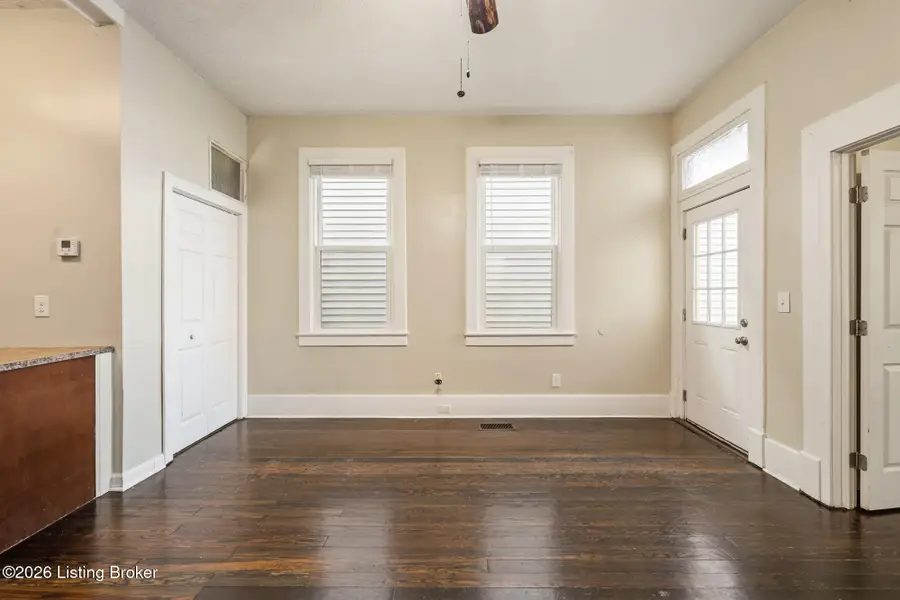 813 Swan St, Louisville, KY 40204 - #2
