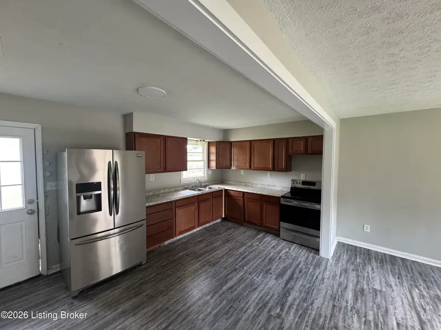 5407 Chestnutwood Way, Louisville, KY 40272 - #2