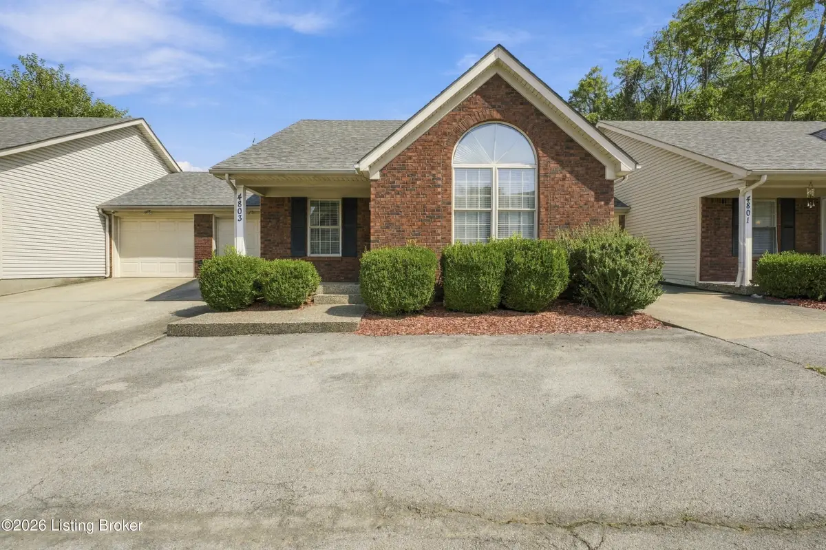 4803 Edge Valley Ln, Louisville, KY 40258 - #1