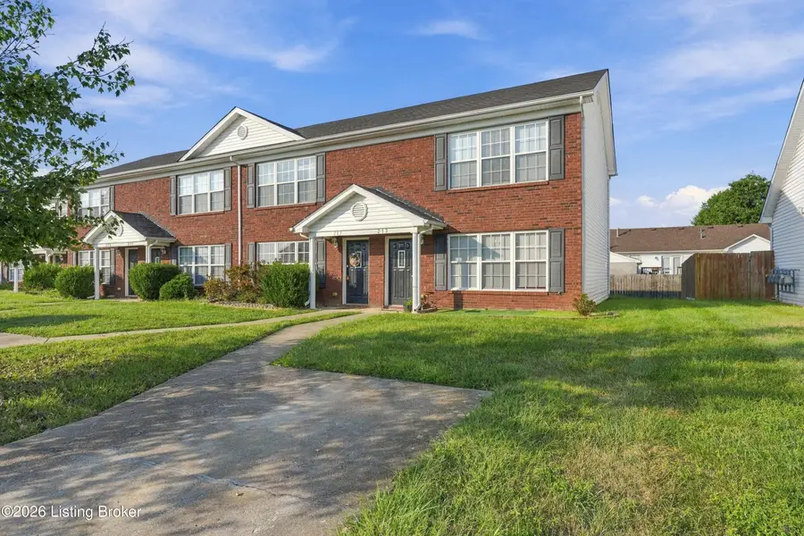 217 Miles Dr, Shepherdsville, KY 40165 - #2