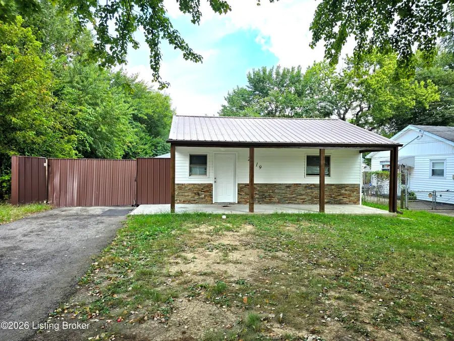 2419 Helen Ave, Louisville, KY 40216 - #2