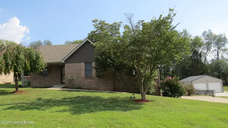 323 Oakview Dr, Somerset, KY 42503 - #3