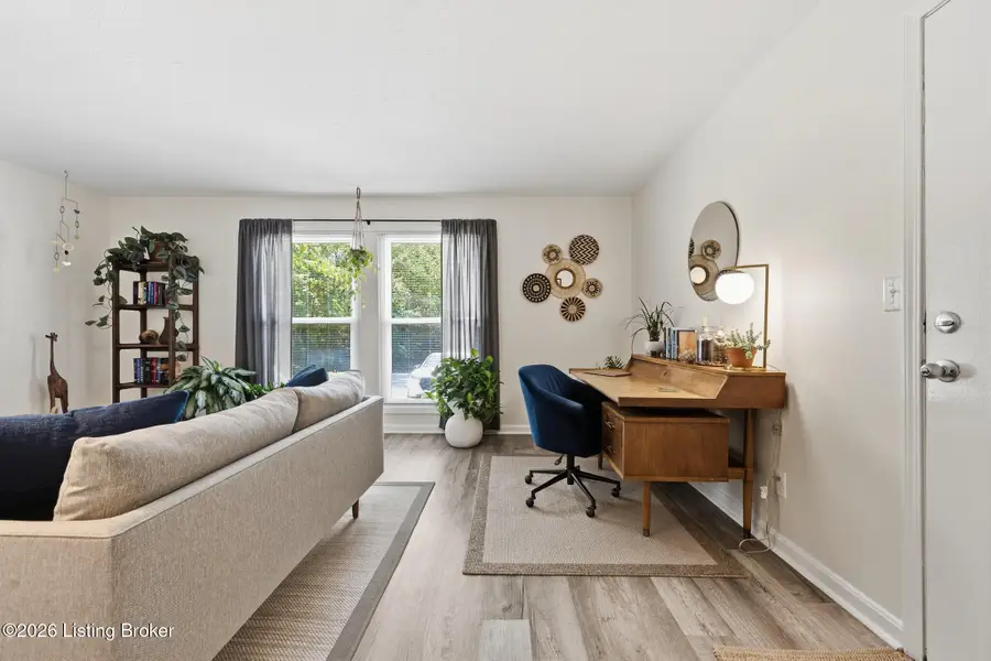 2505 Lindsay Ave #2, Louisville, KY 40206 - #2