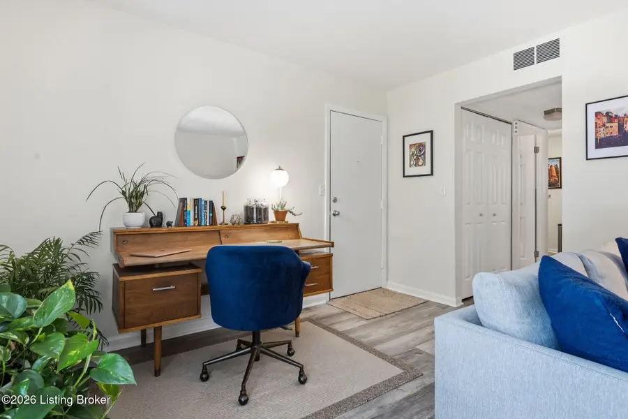 2505 Lindsay Ave #2, Louisville, KY 40206 - #3