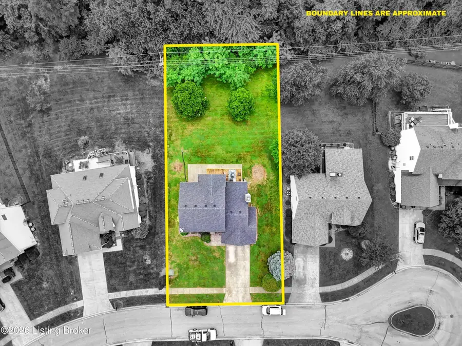9206 Newbury Ct, Prospect, KY 40059 - #3